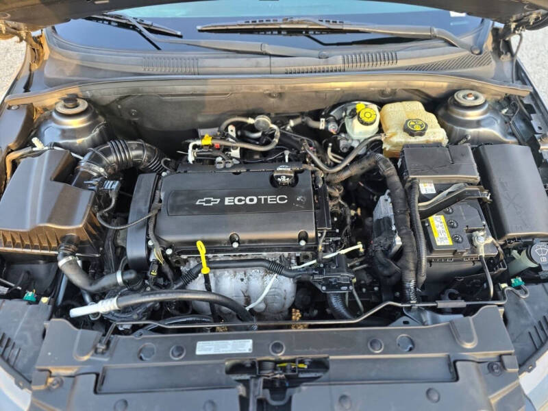 2013 Chevrolet Cruze LS Auto