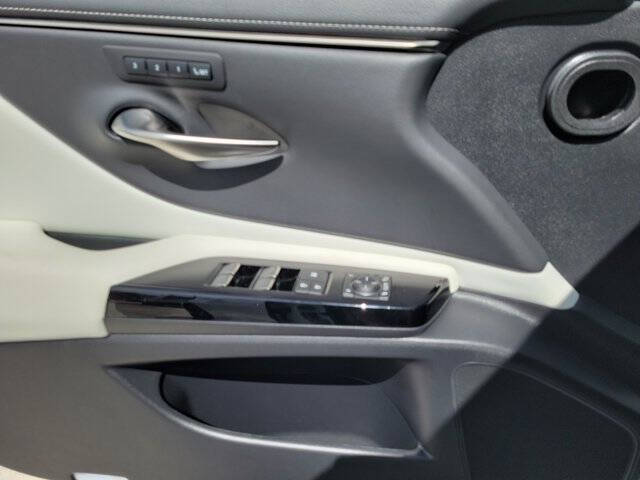 2022 Lexus ES 350 F SPORT