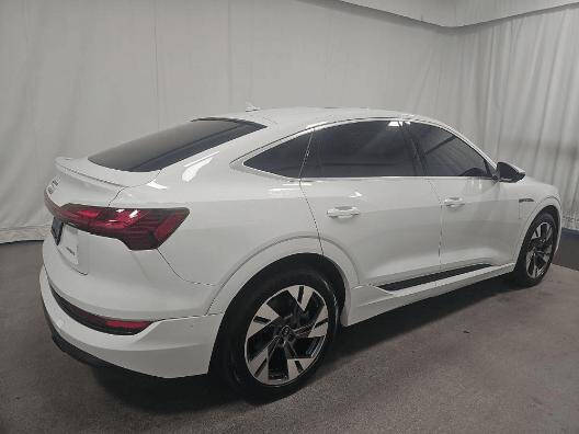 2022 Audi e-tron Sportback quattro Premium Plus S line