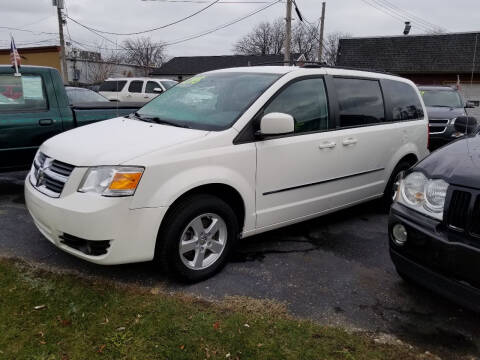 2010 Dodge Grand Caravan for sale at DALE'S AUTO INC in Mount Clemens MI