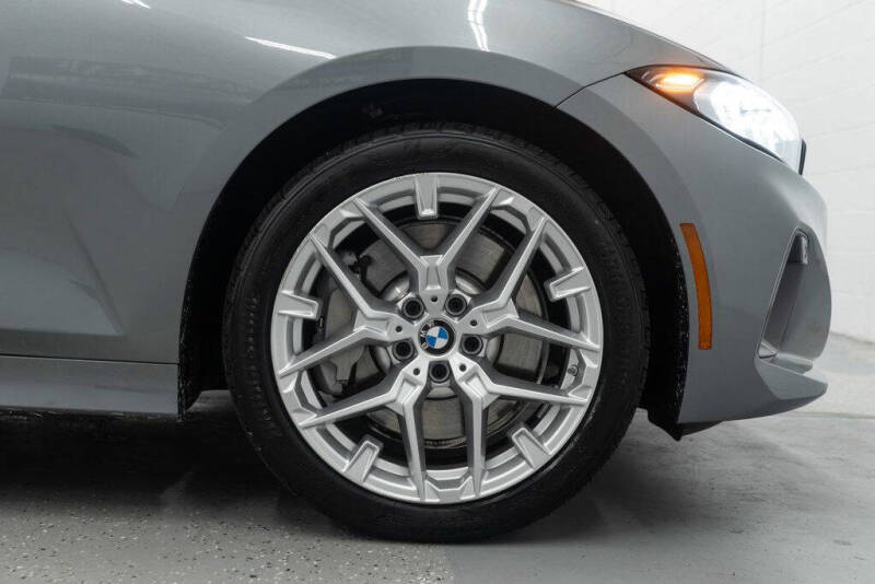 2025 BMW 3 Series 330i xDrive