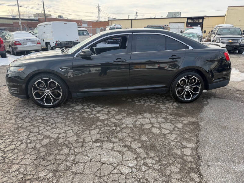 2013 Ford Taurus SHO's photo