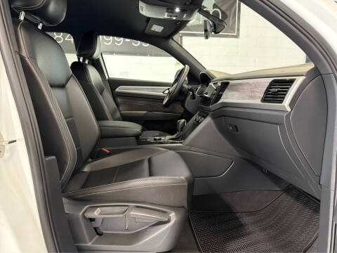 2022 Volkswagen Atlas Cross Sport V6 SE 4Motion