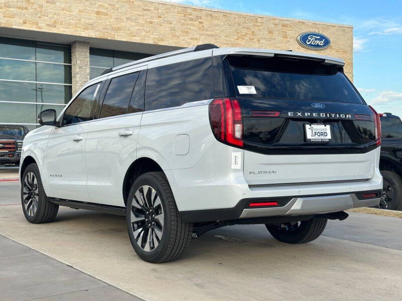 2025 Ford Expedition Platinum