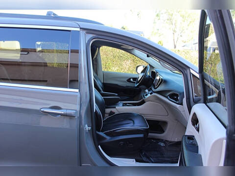 2022 Chrysler Pacifica Limited