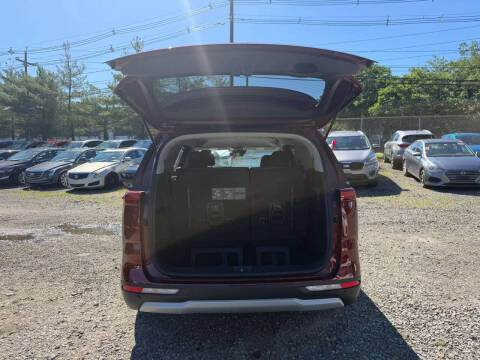 2023 Kia Carnival