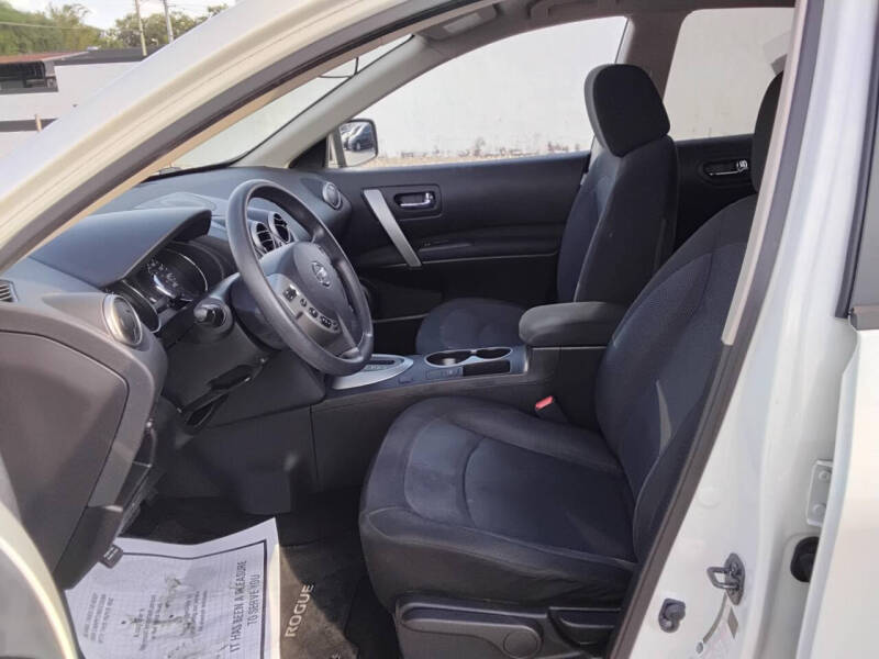 2015 Nissan Rogue Select S