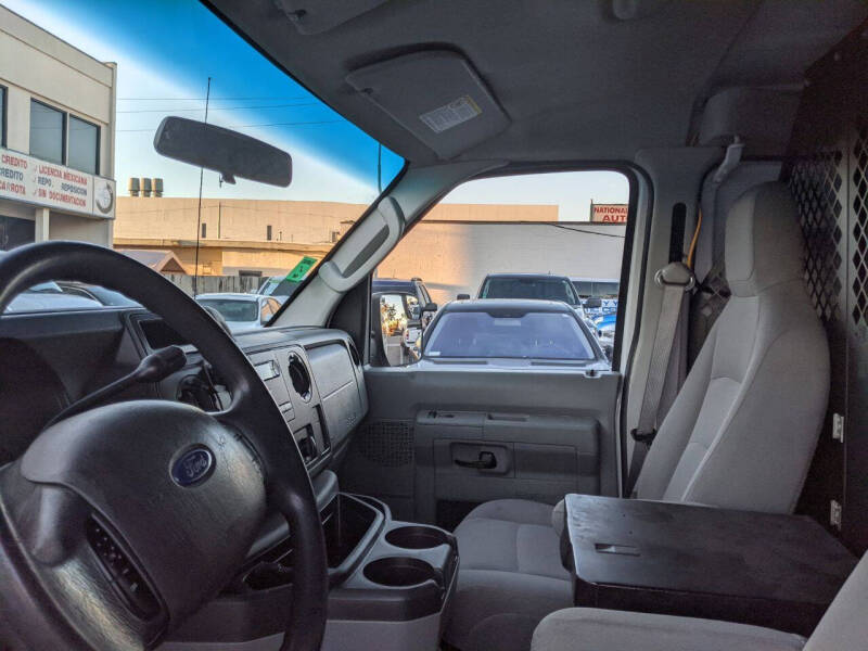 2013 Ford E-Series E-150