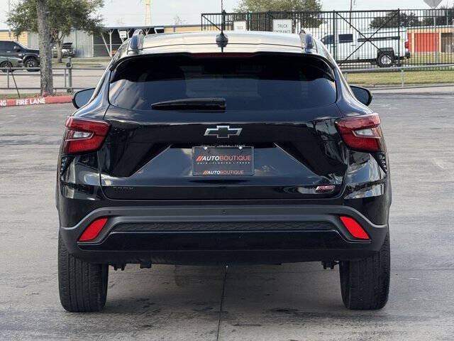 2025 Chevrolet Trax RS