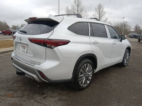 2026 Toyota Highlander Platinum