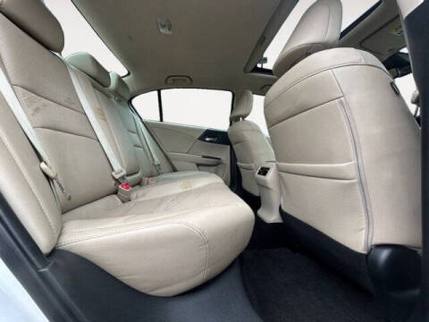 2017 Honda Accord EX-L V6 w/Navi w/Honda Sensing