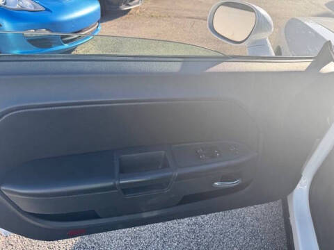 2010 Dodge Challenger SE