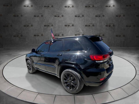 2017 Jeep Grand Cherokee Laredo