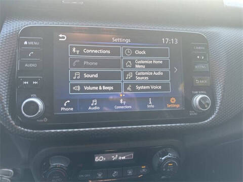 2022 Nissan Kicks SV