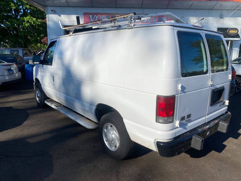 2012 Ford E-Series E-250