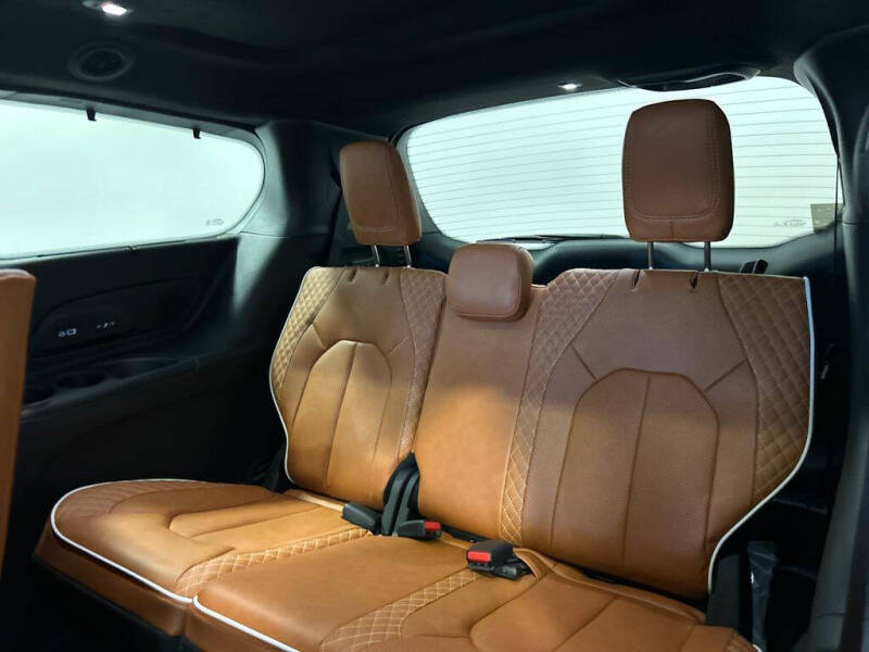 2026 Chrysler Pacifica Pinnacle