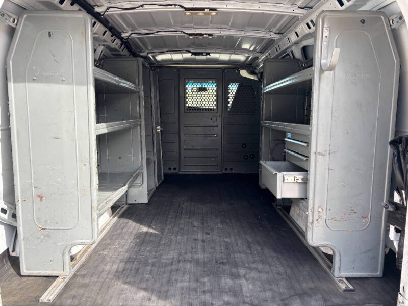 2020 Chevrolet Express 2500