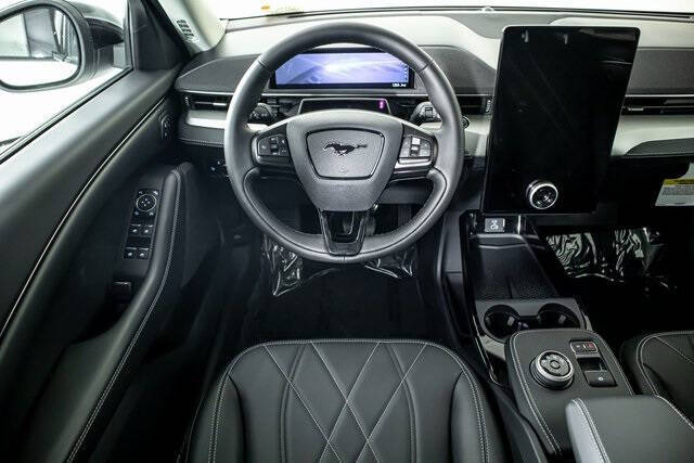 2023 Ford Mustang Mach-E California Route 1