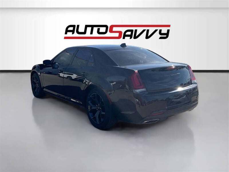 2022 Chrysler 300 S V6