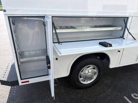 2027 Ford E-Series