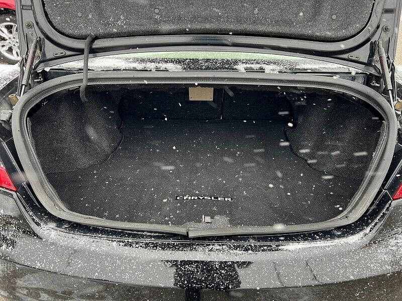 2012 Chrysler 200 Limited