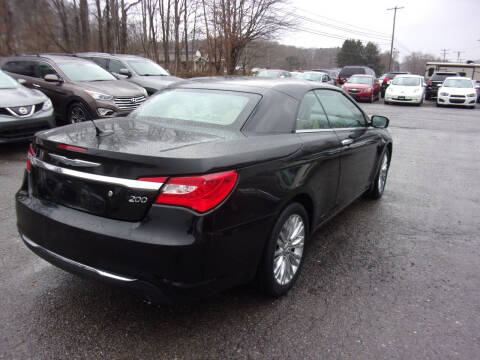 2012 Chrysler 200 Limited
