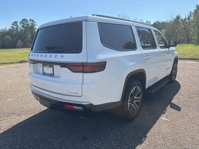 2024 Jeep Wagoneer