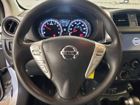 2019 Nissan Versa SV