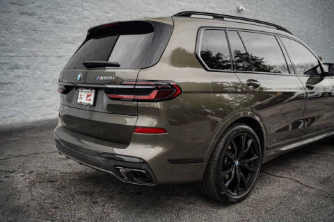 2025 BMW X7 M60i