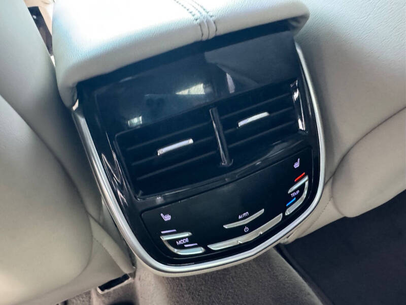 2013 Cadillac XTS Premium Collection