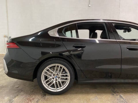 2025 BMW 5 Series 530i xDrive