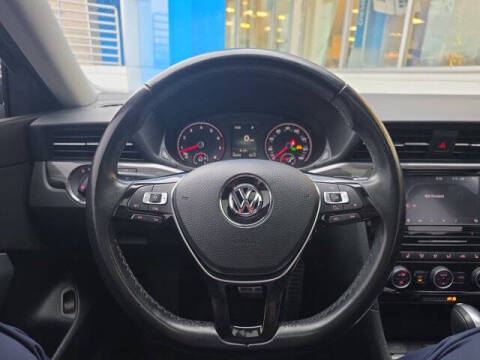 2020 Volkswagen Passat R-Line