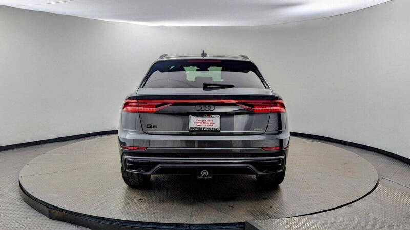 2022 Audi Q8 quattro Premium Plus 55 TFSI