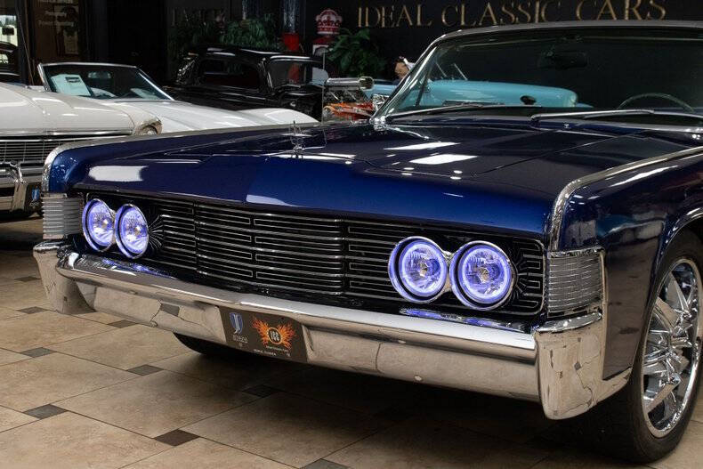 1965 Lincoln Continental