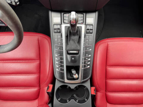 2017 Porsche Macan GTS