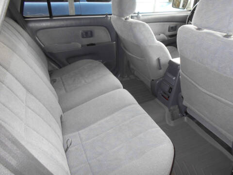 2000 Toyota 4Runner SR5