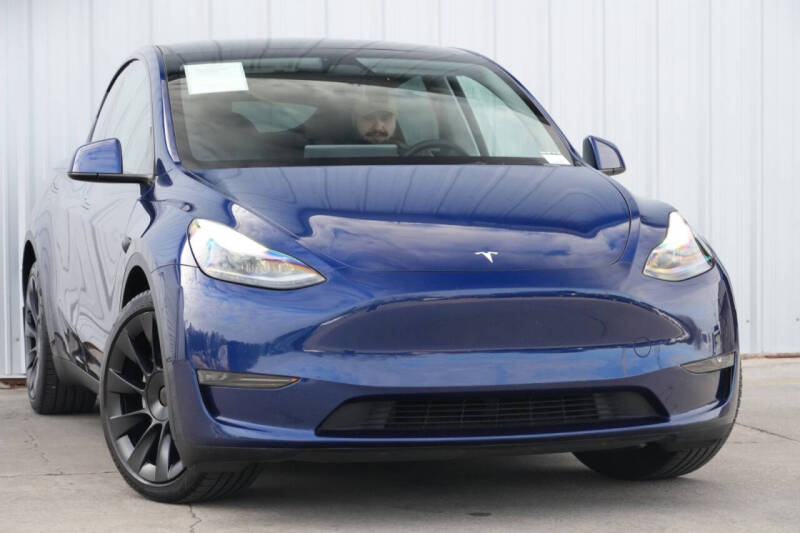 2023 Tesla Model Y Long Range