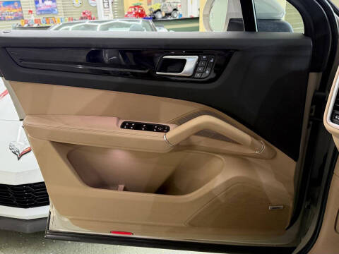 2021 Porsche Cayenne Coupe