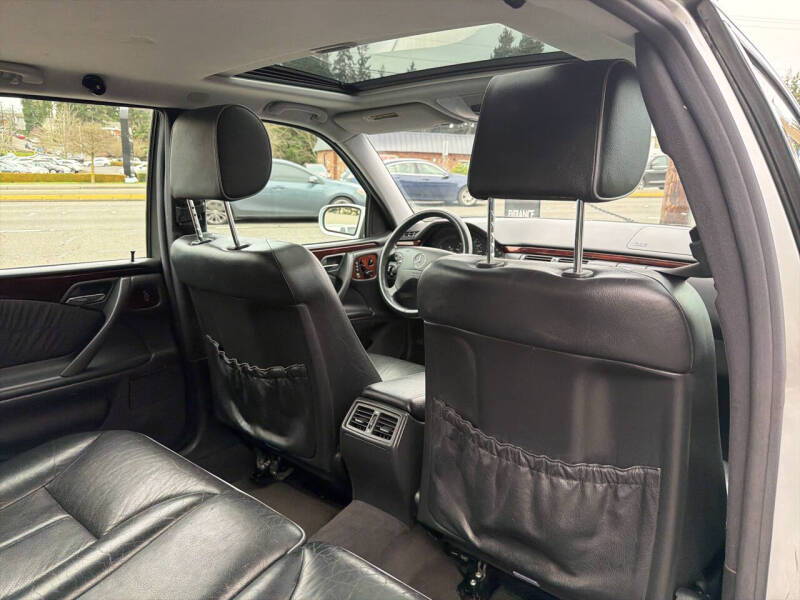2000 Mercedes-Benz E-Class E 320 4MATIC