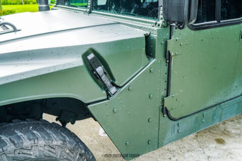 2001 AM General Hummer