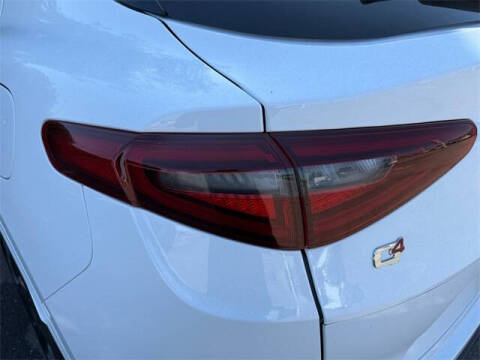 2022 Alfa Romeo Stelvio Veloce