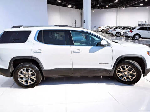 2021 GMC Acadia SLT