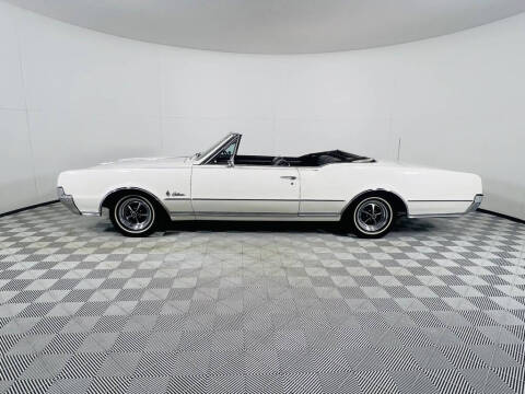 1967 Oldsmobile Cutlass Supreme