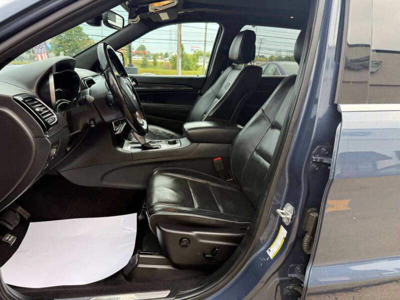 2020 Jeep Grand Cherokee Overland