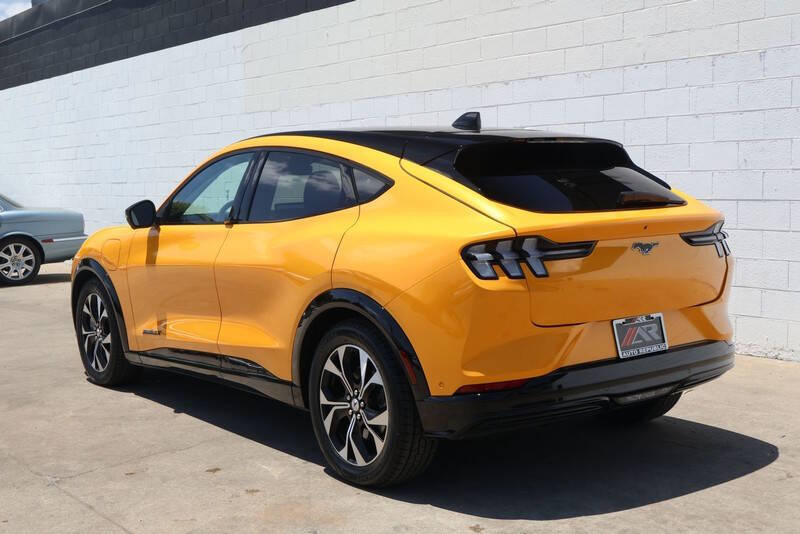2023 Ford Mustang Mach-E Premium