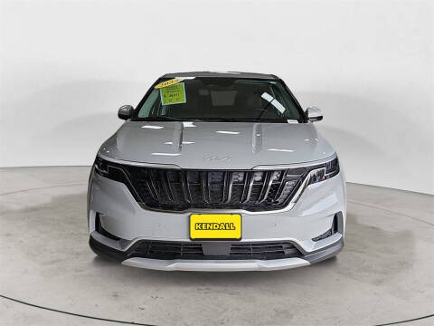 2024 Kia Carnival EX