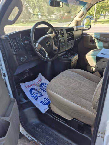 2017 Chevrolet Express 2500