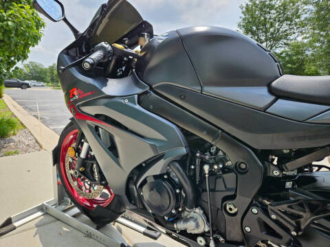2017 Suzuki GSX-R1000