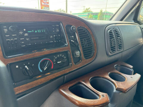 1999 Dodge Ram Van 1500