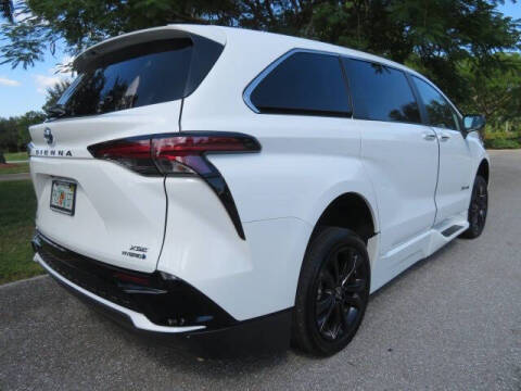 2023 Toyota Sienna XSE 7-Passenger